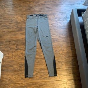 grey&black nike leggings